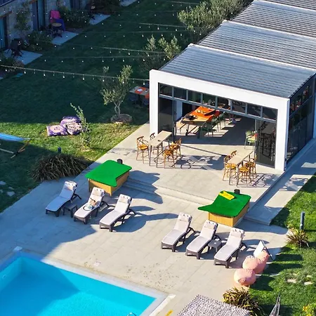 Ξενοδοχείο Kotinos 3*